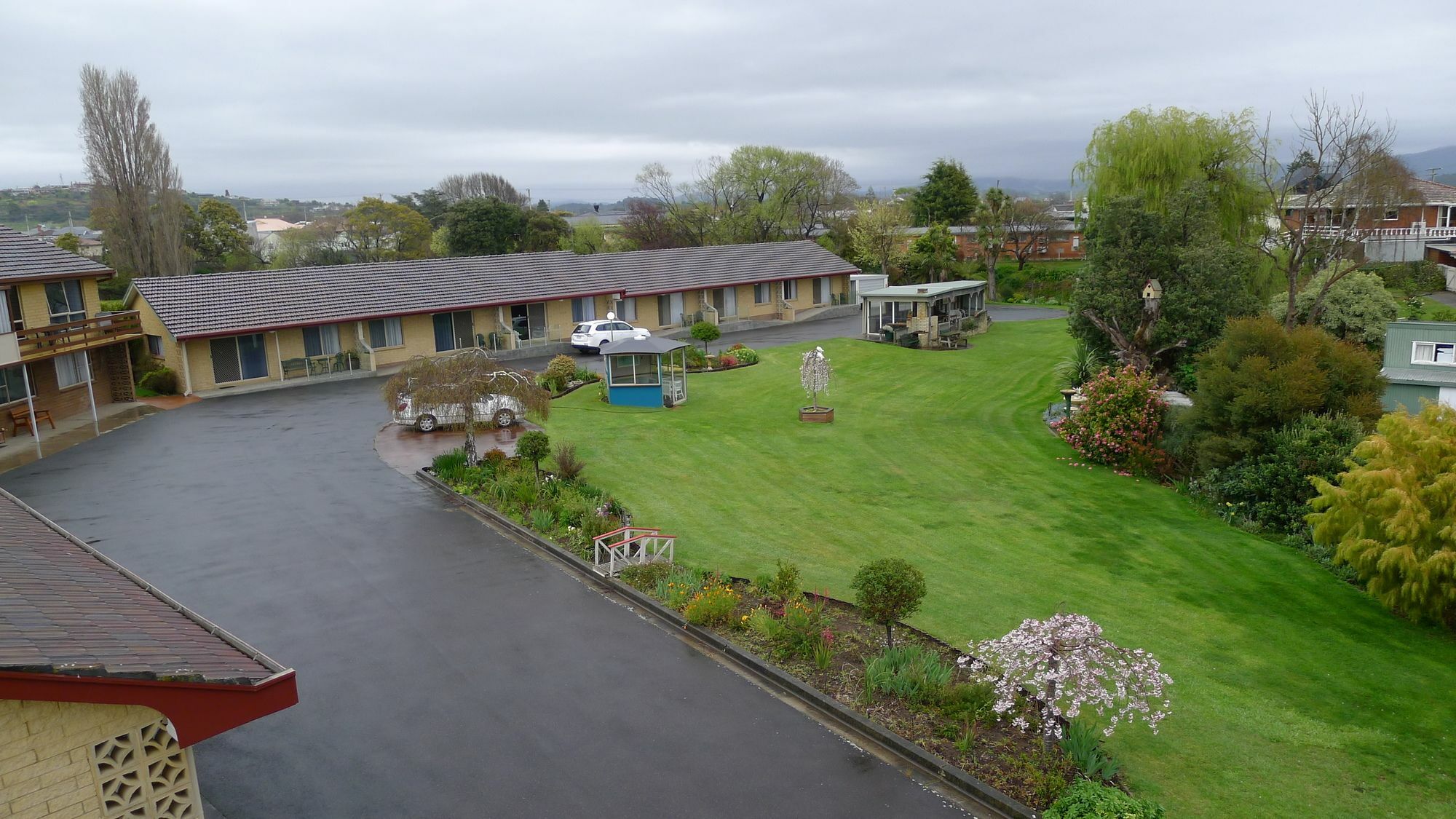 Willaway Motel Apartments Ulverstone Exterior photo